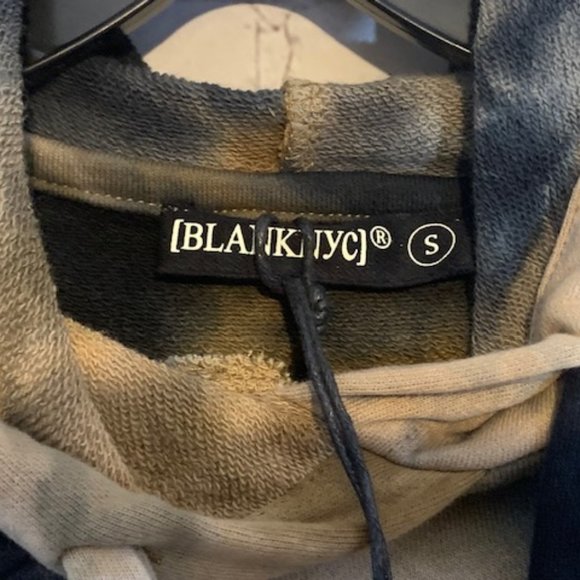 Blank NYC Gotta Be You Tie Dye Hoodie Sweatshirt - Size Small  NWT - Picture 6 of 8